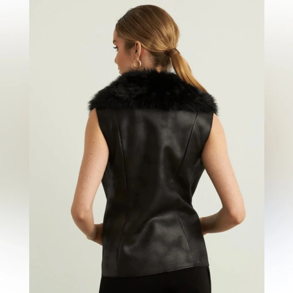 White House Black Market Faux Fur Vest Size Small - Picture 2 of 9